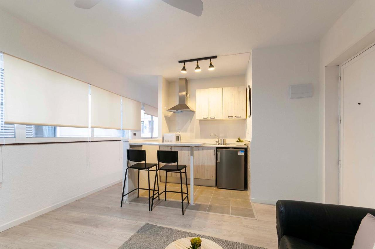 Modern,Cozy And Centric Apartment Next To Beach Alicante Buitenkant foto